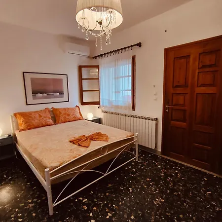 Anna's House 1 شقة بساكوذيا